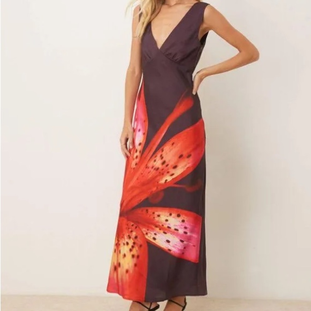 Abercrombie floral open back maxi satin dress